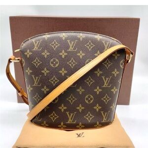 GOOD CONDITION! Authenticated Louis Vuitton Drouot Shoulder Bag Handbag Tote